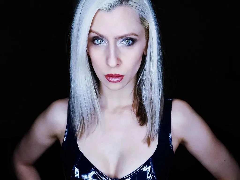 sexy foto nr. 2 von LadySybella