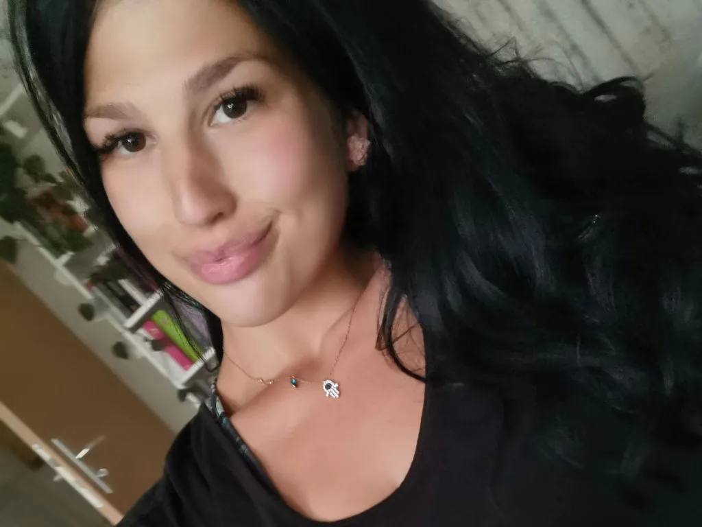 sexy foto nr. 2 von KiraKane