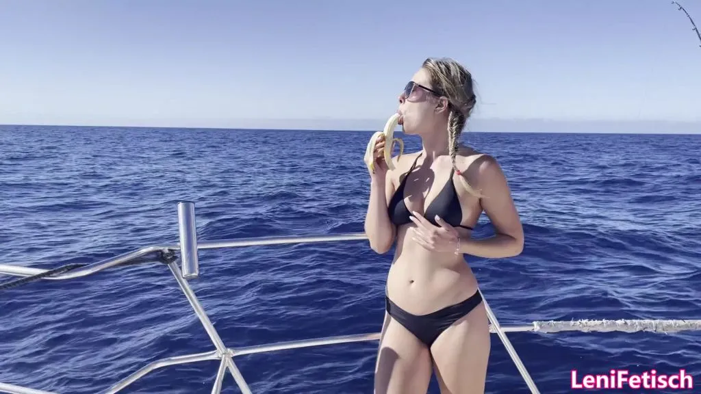 thumbnail foto nr. 5 von BIKINI GIRLFRIEND EXPERIENCE! 2025! BOOT BANANA BLOWJOB!