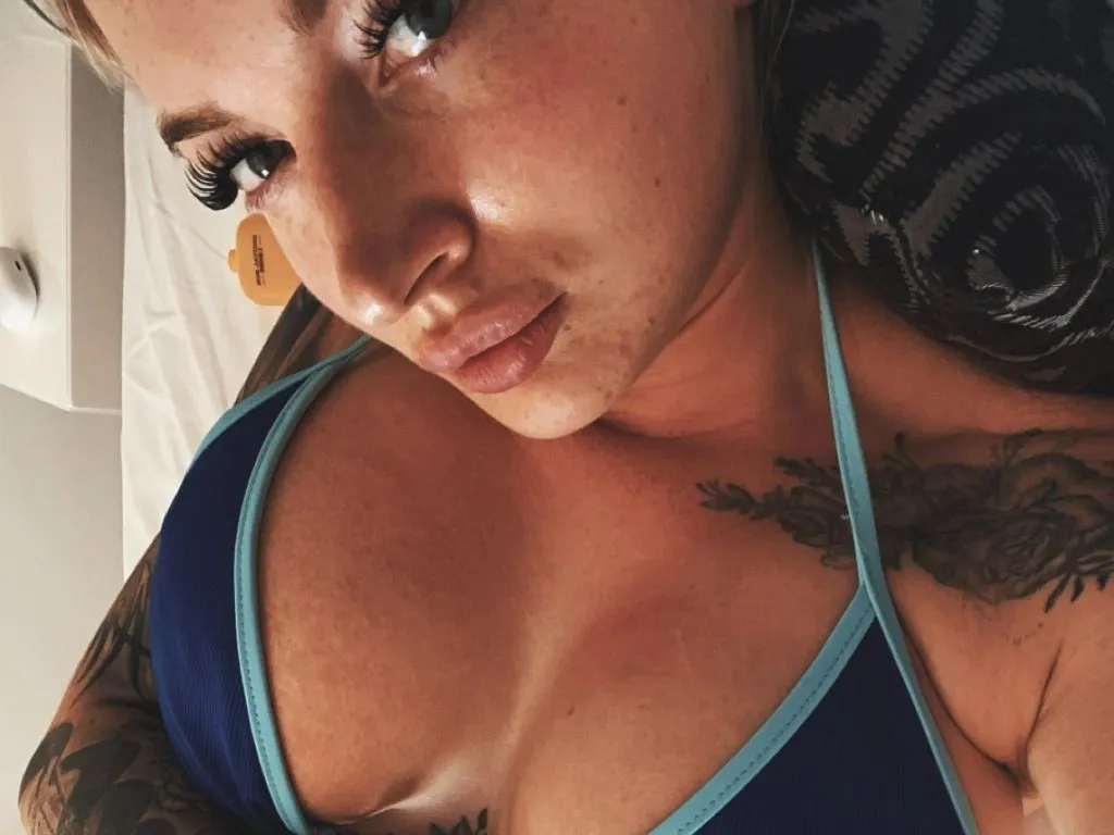 sexy foto nr. 1 von BinaTemptation