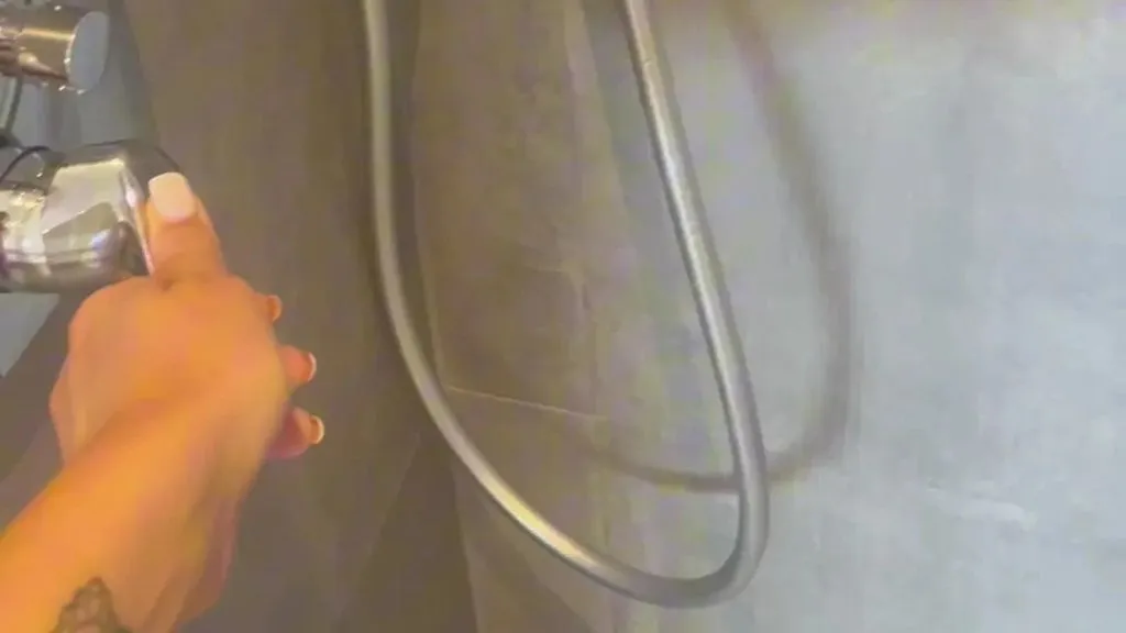 thumbnail foto nr. 10 von Kommst du mit unter die Dusche, Baby? 😈🚿