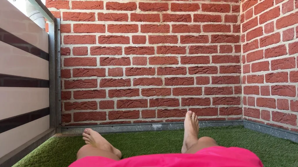 thumbnail foto nr. 1 von Vom Sonnenbad zum Blowjob